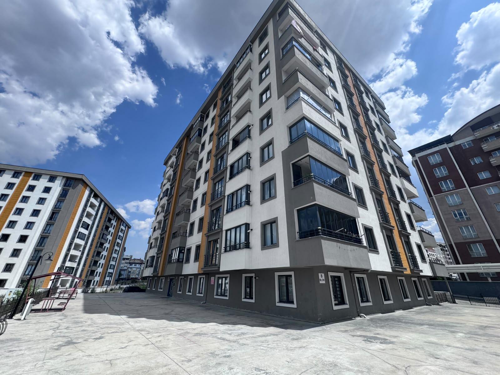 MABEL'DEN ŞEHİR MERKEZİ'NDE SATILIK LÜKS DAİRE